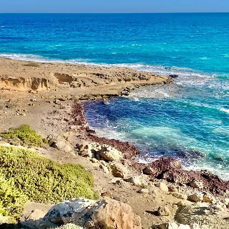Boho Bay Akanthou