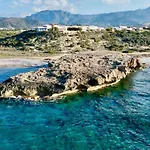 דירה Boho Bay Akanthou
