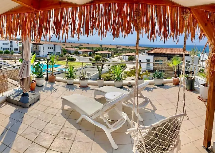 Boho Bay Apartment *