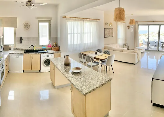 Apartment Boho Bay Akanthou