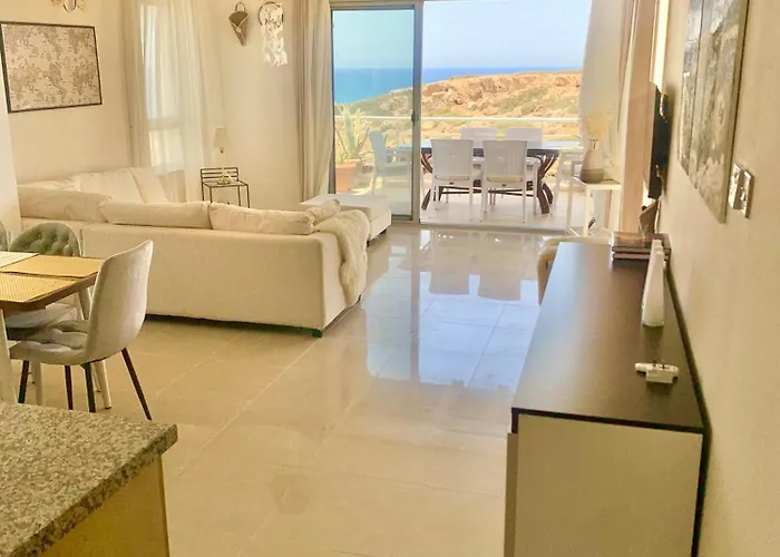 Boho Bay Apartment